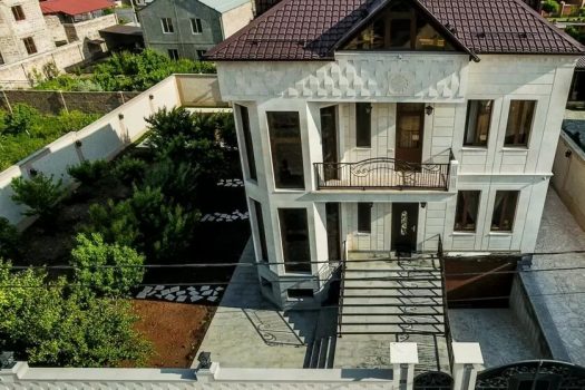 A unique house in a newly built district