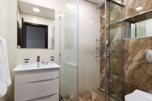 North Avenue 2 bedroom luxe apartment