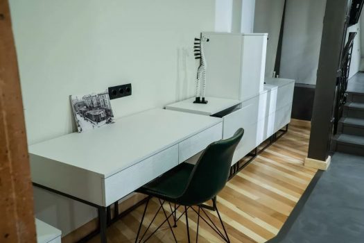 AR11 Beautiful duplex for rent