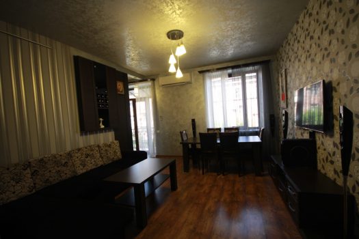 AR05 2bedroom new renovated in Kasyan street