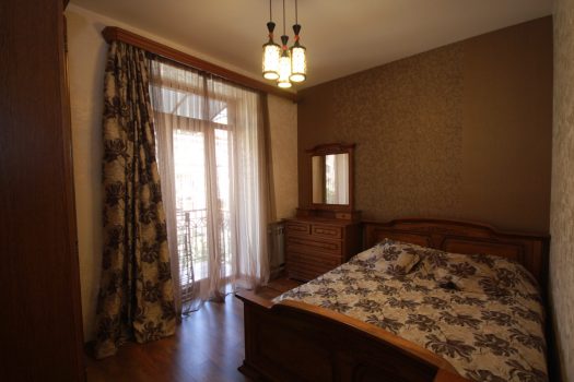 AR05 2bedroom new renovated in Kasyan street