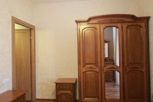 AR05 2bedroom new renovated in Kasyan street