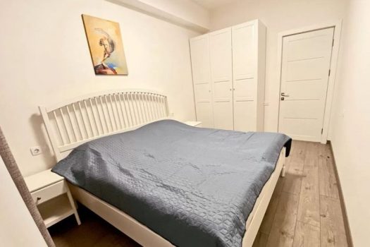 High class apartment in Buzand street