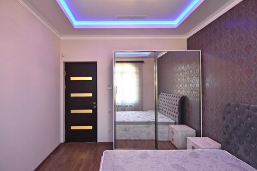 Duplex 3-bedroom apartment in Downtown
