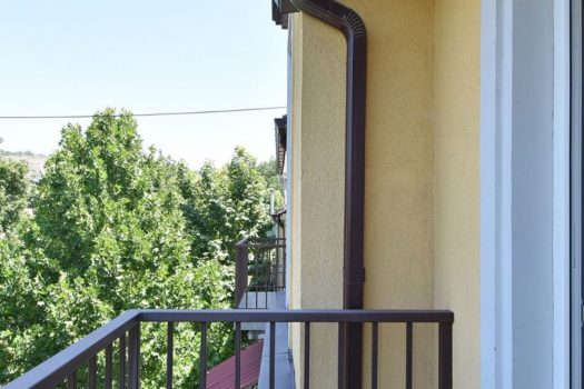 Duplex 3-bedroom apartment in Downtown