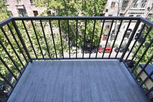 Duplex 3-bedroom apartment in Downtown