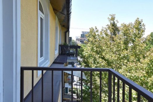 Duplex 3-bedroom apartment in Downtown