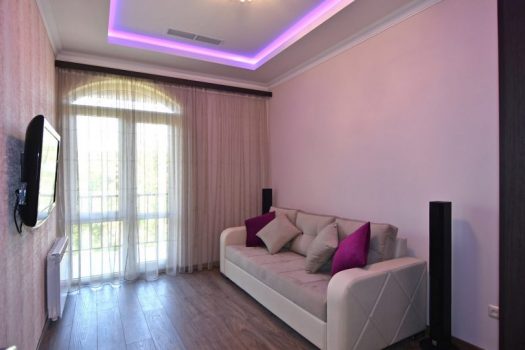 Duplex 3-bedroom apartment in Downtown