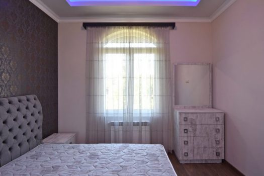 Duplex 3-bedroom apartment in Downtown