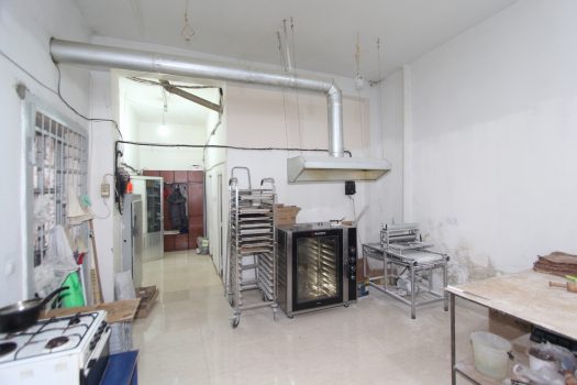 Supermarket space or dance studio for rent