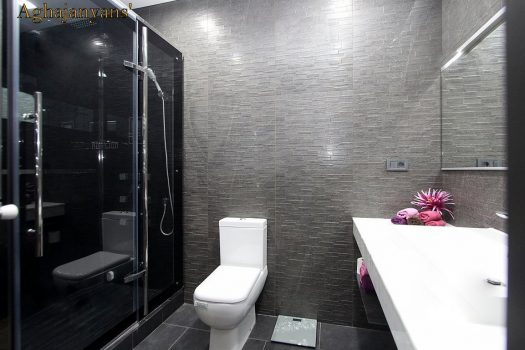 2 room apartment in the center of the city