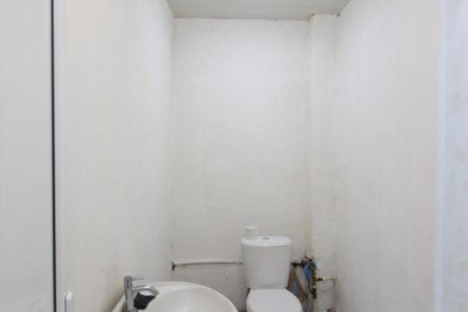 Supermarket space or dance studio for rent