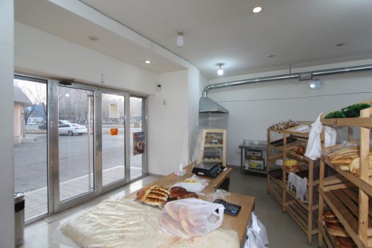 Supermarket space or dance studio for rent