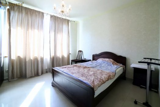 3 սենյականոց բնակարան Կենտրոնում