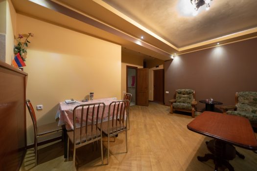 Near Republic Square nice apartment